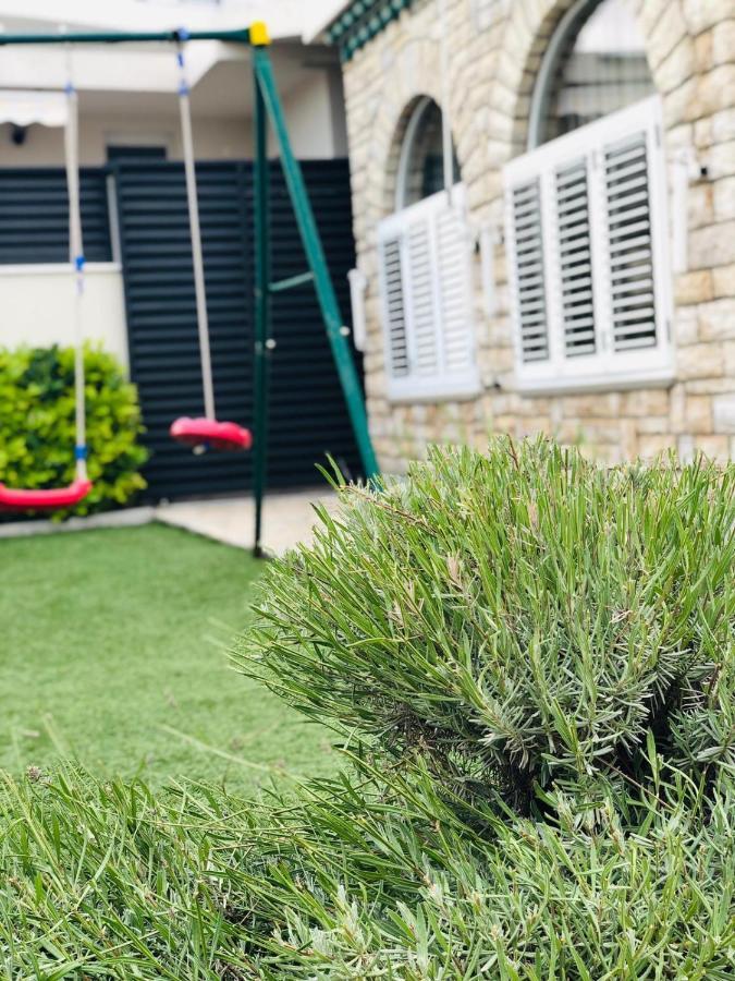 Holiday Home Oliva Βόντιτσε Εξωτερικό φωτογραφία