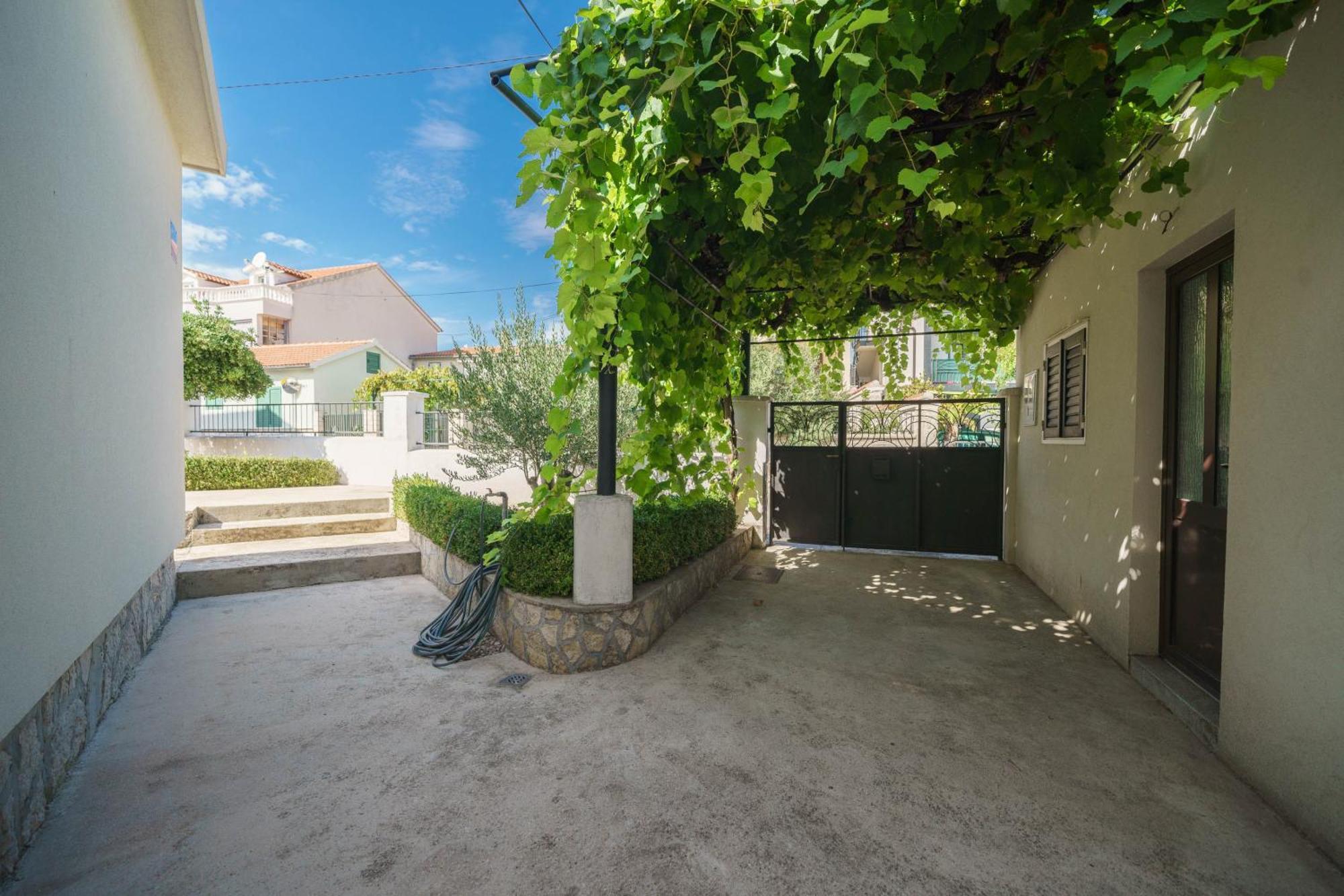 Holiday Home Oliva Βόντιτσε Εξωτερικό φωτογραφία