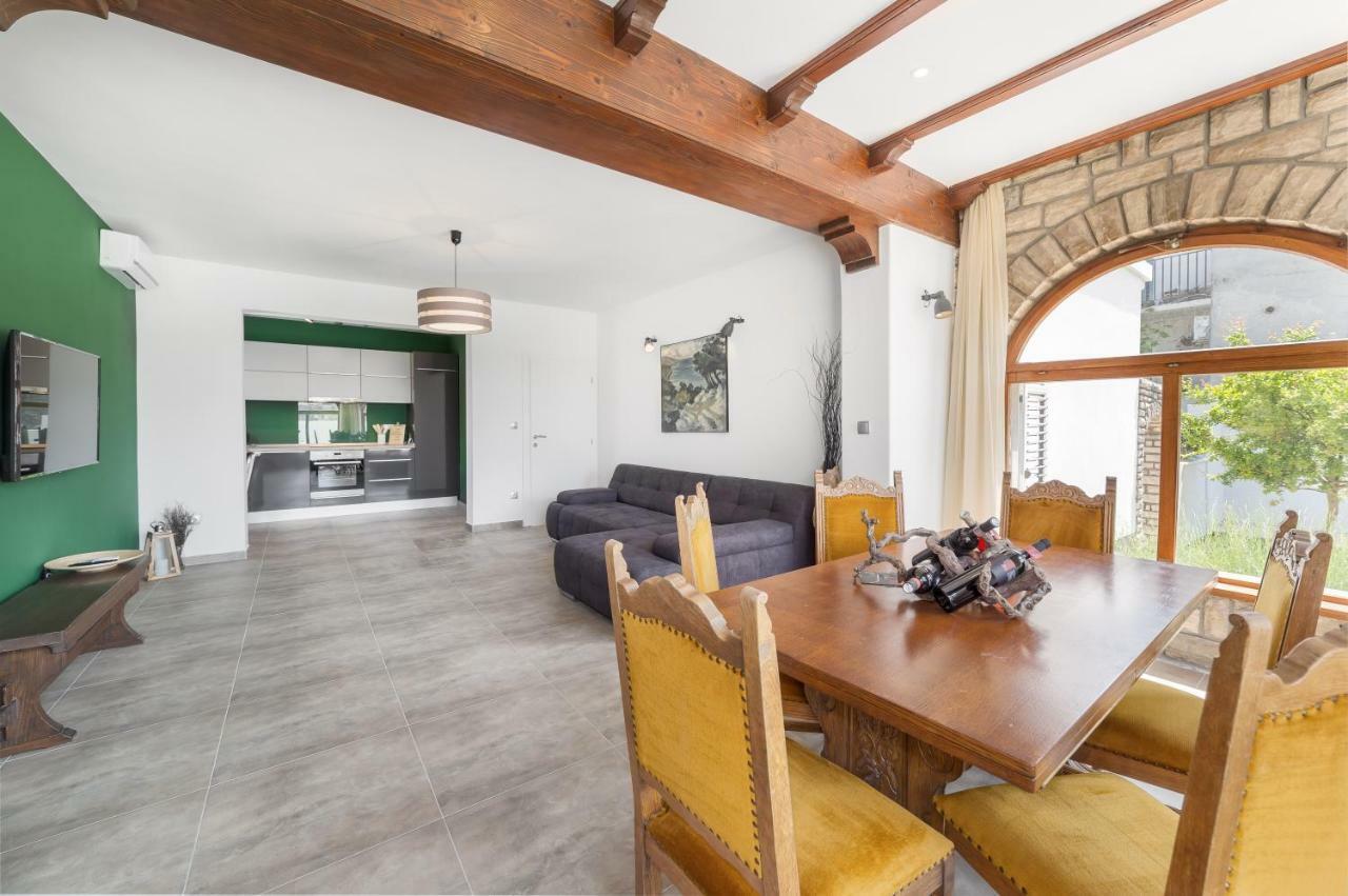 Holiday Home Oliva Βόντιτσε Εξωτερικό φωτογραφία