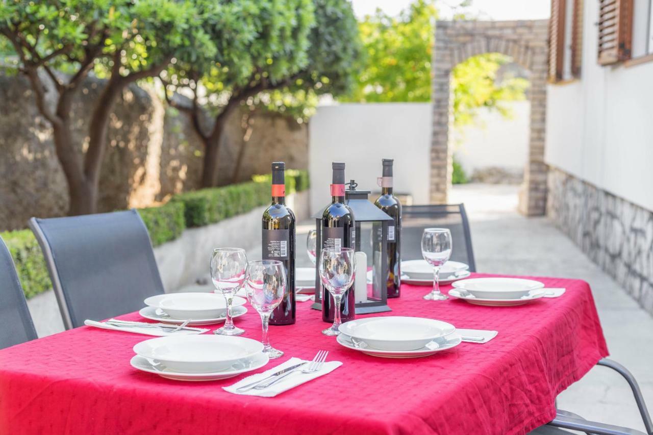 Holiday Home Oliva Βόντιτσε Εξωτερικό φωτογραφία